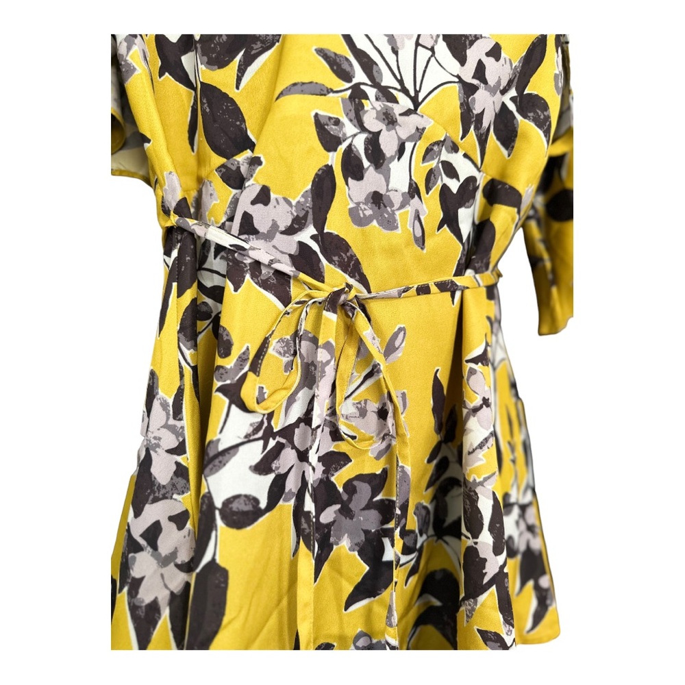 A Pea in the Pod Maternity Cold Shoulder Flare Sleeve Pullover Blouse Size Med - Picture 8 of 11